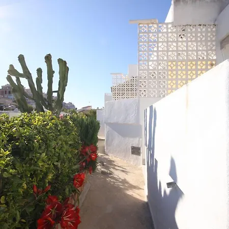 Malibu 8